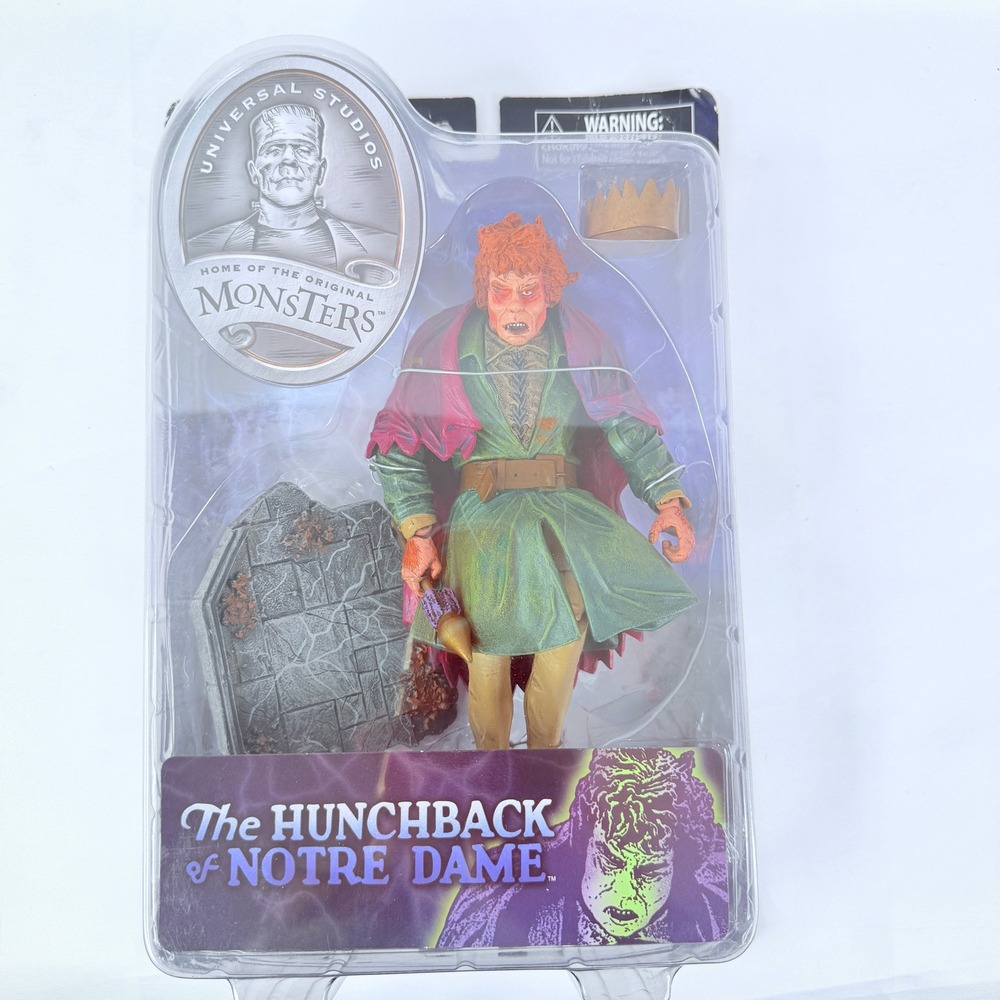 Universal Monsters Hunchback of Notre Dame Figure Diamond Select Lon Chaney